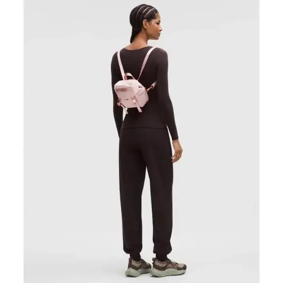 Lululemon Wunderlust Convertible Backpack Mini Pink 3L Crossbody Bag NWT - Picture 1 of 8